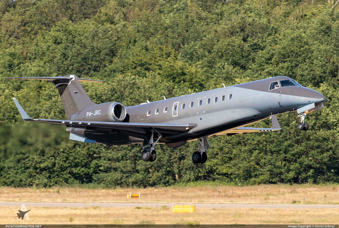Embraer ERJ-135BJ Legacy 600