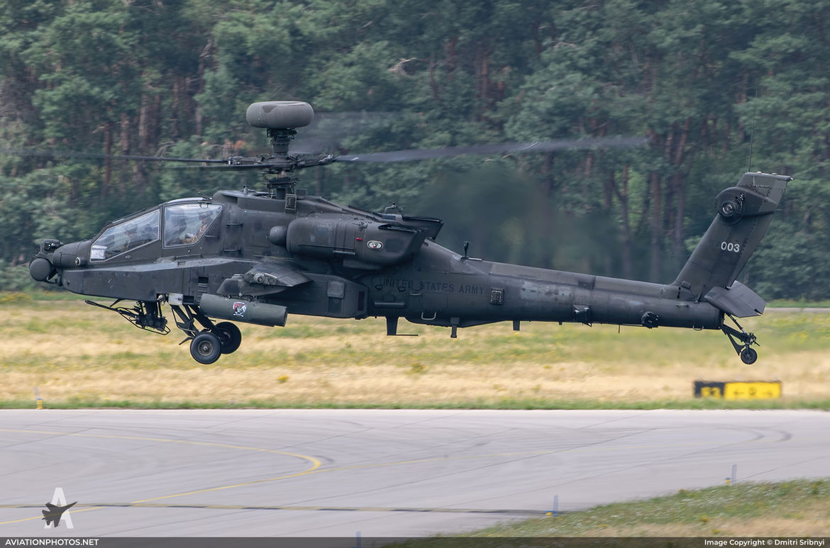 AH-64D Apache Longbow