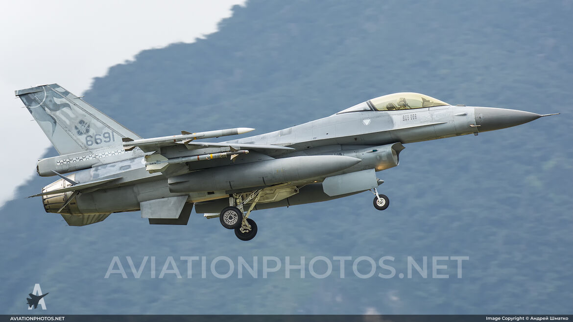 F-16A-LM Fighting Falcon