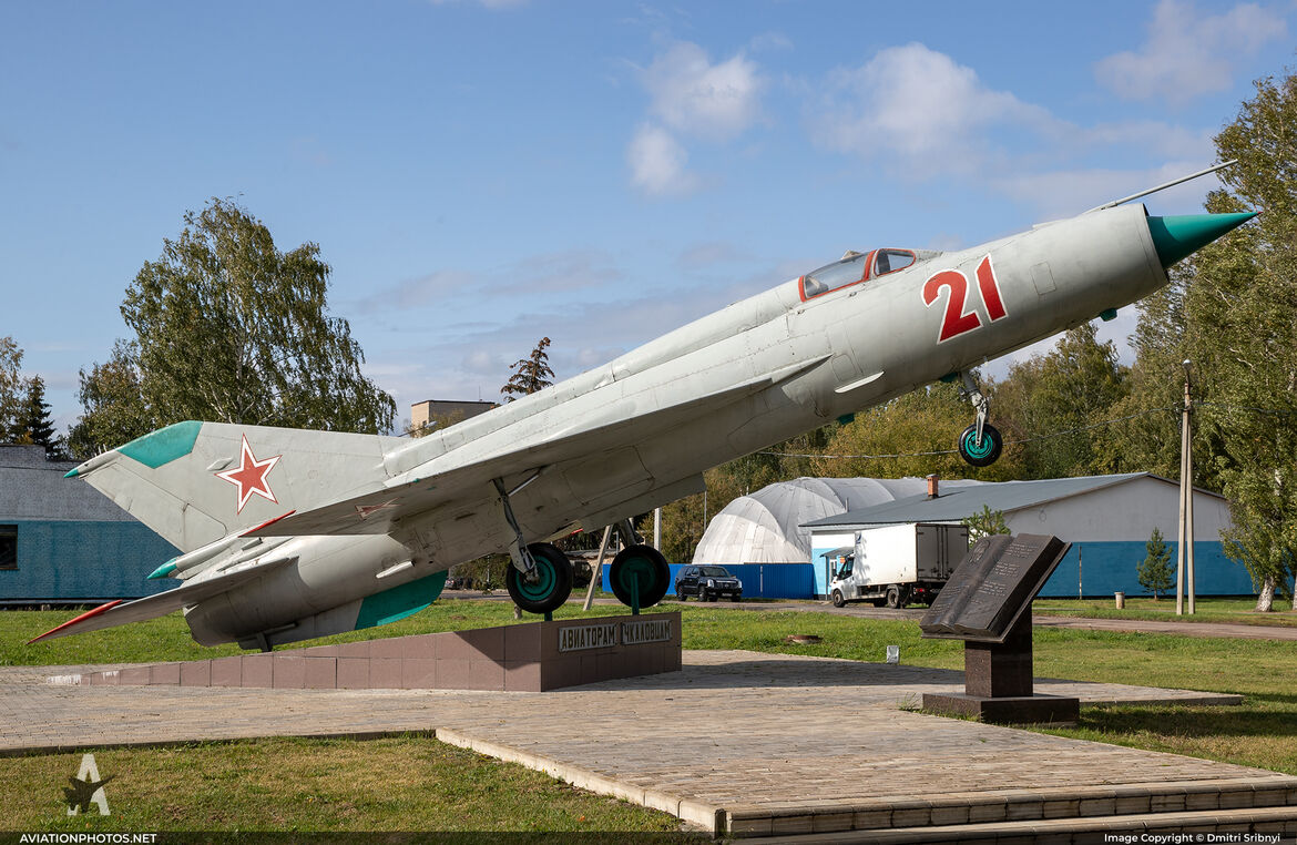 МиГ-21ПФМ