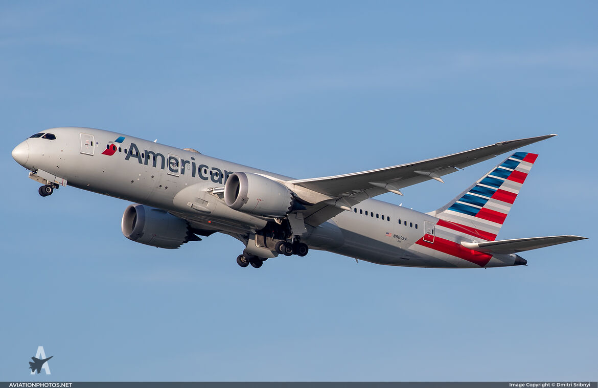 Boeing 787-8 Dreamliner