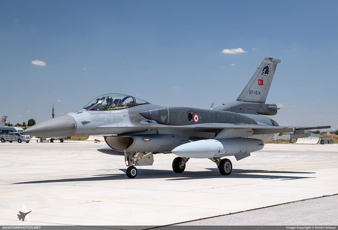 F-16CJ Fighting Falcon