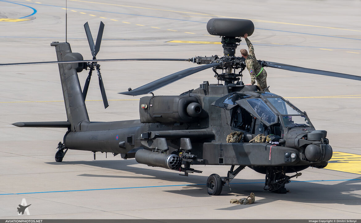 WAH-64D Longbow Apache AH1