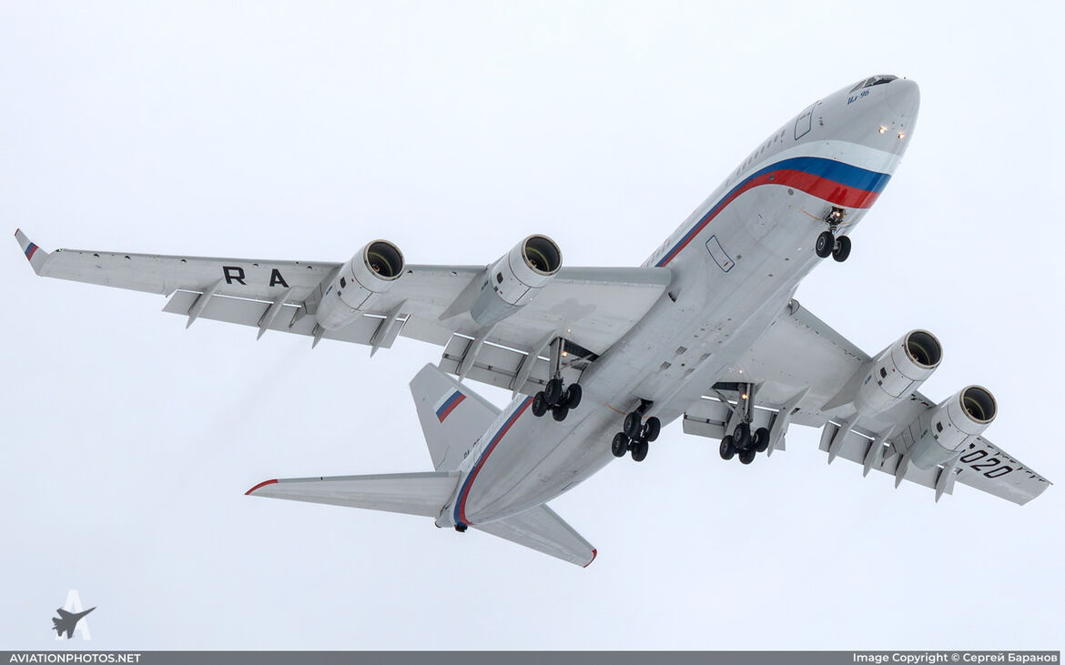 Ил-96-300