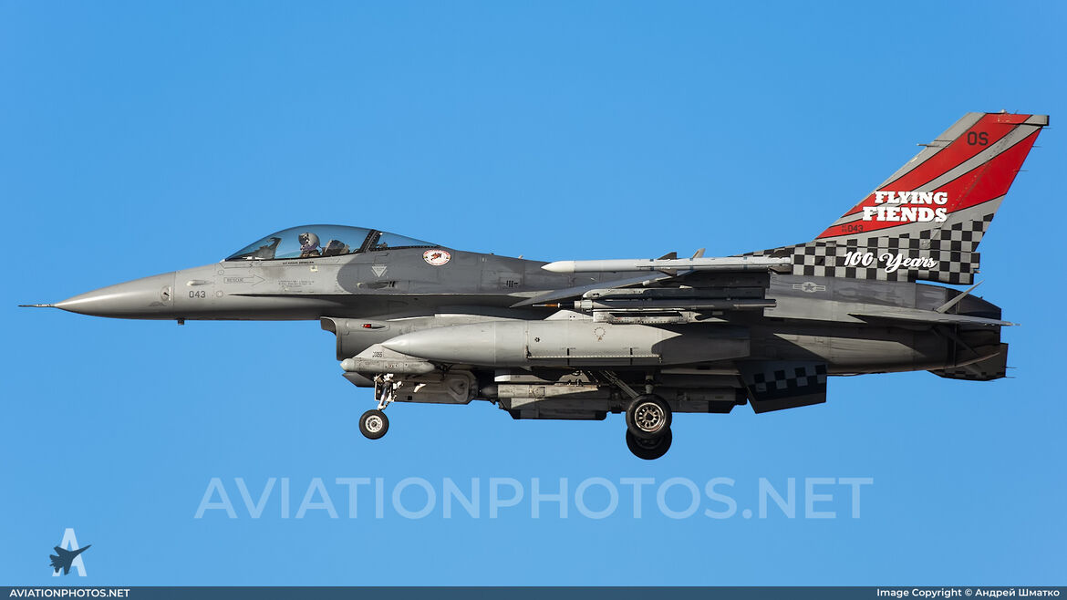 F-16C Block 40E Fighting Falcon