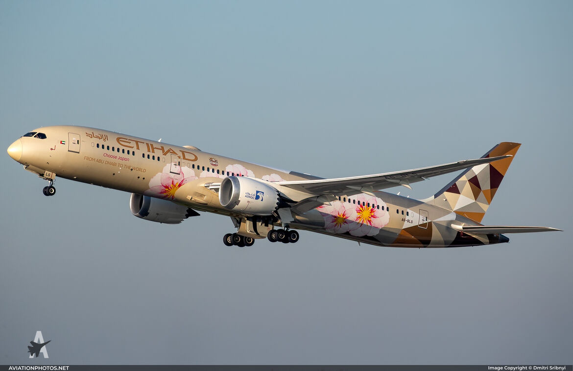 Boeing 787-9 Dreamliner