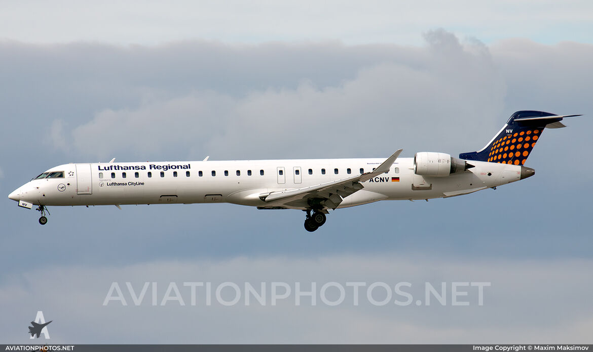 Bombardier CRJ-900 NG